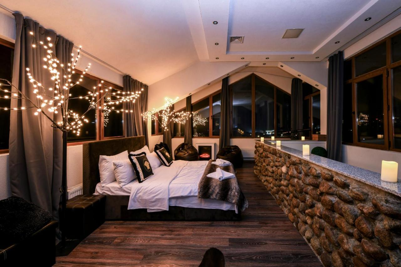 Family Hotel Ski Lift Hotel Bansko Esterno foto